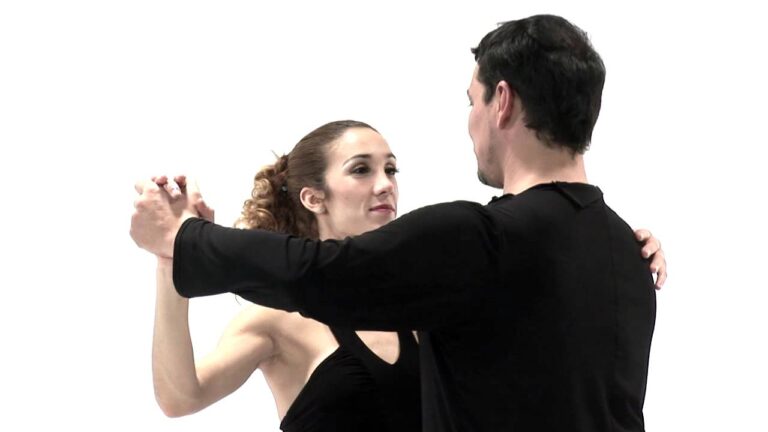 Clases de baile en pareja: Aprende a bailar juntos